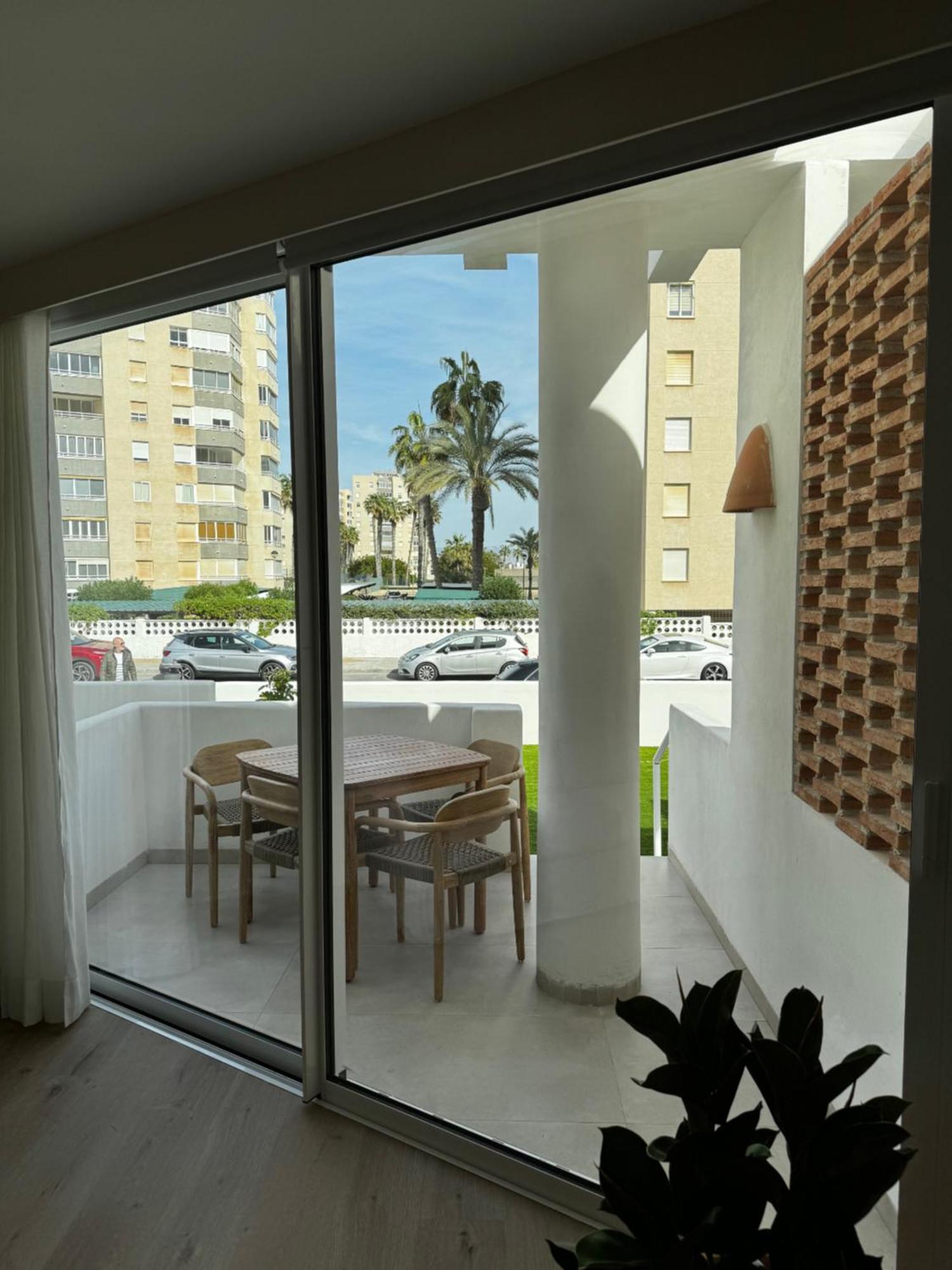 Reyes Catolicos Premium Beach, Playa Urbanova, 阿利坎特 外观 照片