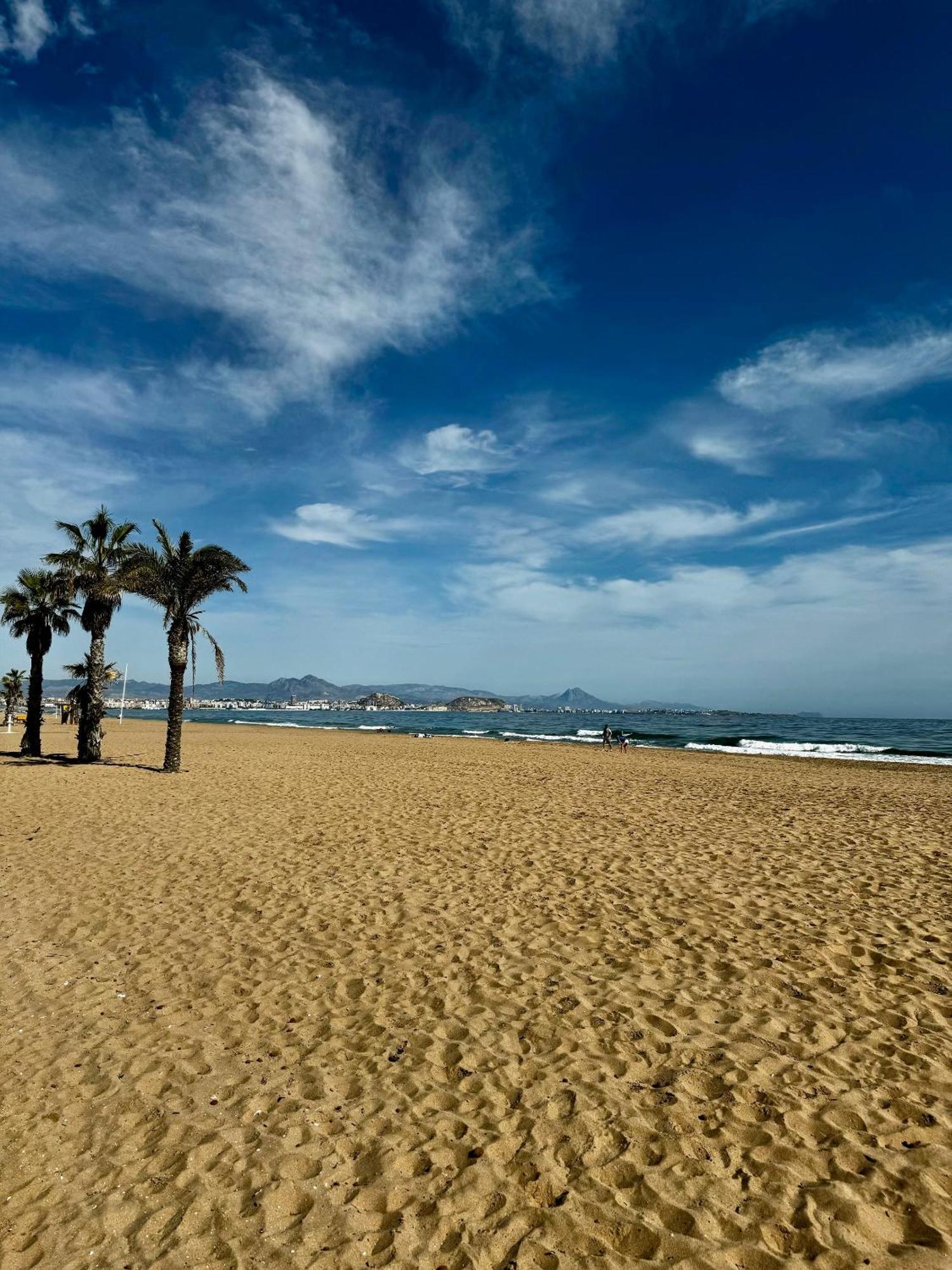 Reyes Catolicos Premium Beach, Playa Urbanova, 阿利坎特 外观 照片