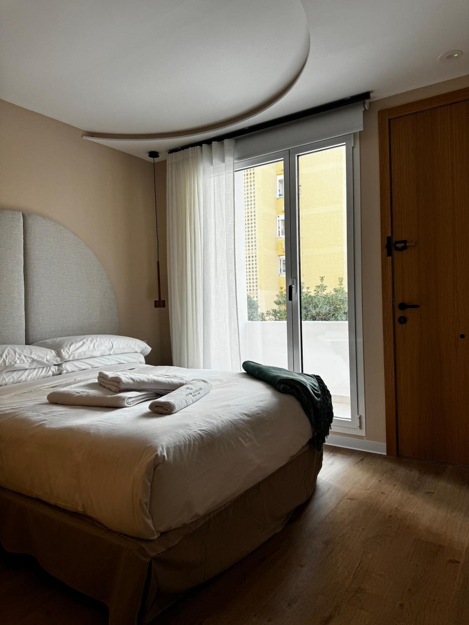 Reyes Catolicos Premium Beach, Playa Urbanova, 阿利坎特 外观 照片